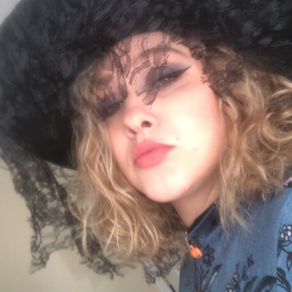 Meet your Posher, Brittany